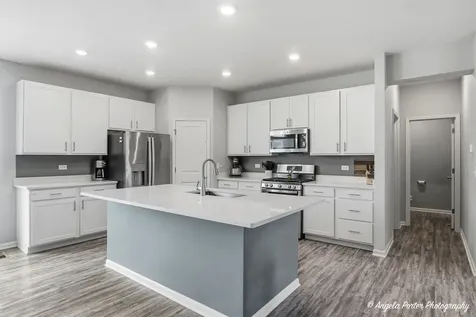 6828 Galway Drive Mchenry IL 60050