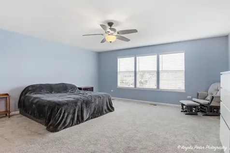 6828 Galway Drive Mchenry IL 60050