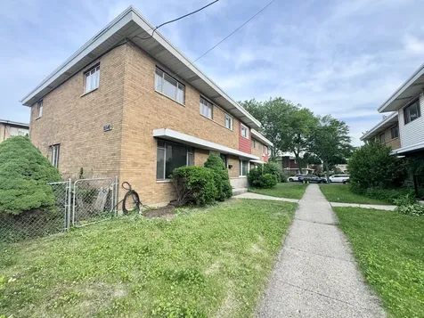 2540 West Jerome Street Chicago IL 60645