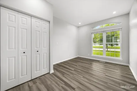 427 Barnaby Drive Oswego IL 60543