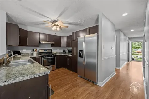 4228 Caribou Court Joliet IL 60431