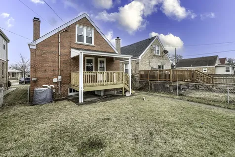 2504 Leyden Avenue River Grove IL 60171