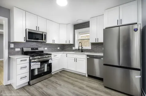 2504 Leyden Avenue River Grove IL 60171