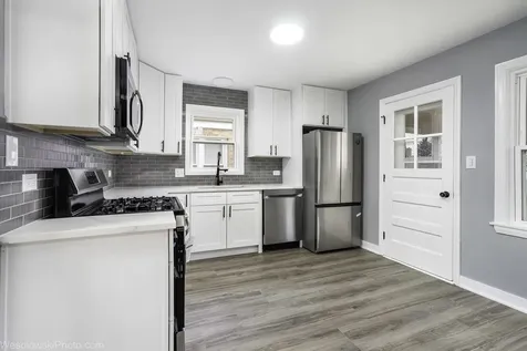 2504 Leyden Avenue River Grove IL 60171