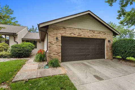 2005 Eagle Ridge Court Urbana IL 61802
