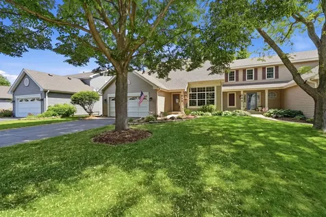 546 Tewksbury Circle Oswego IL 60543