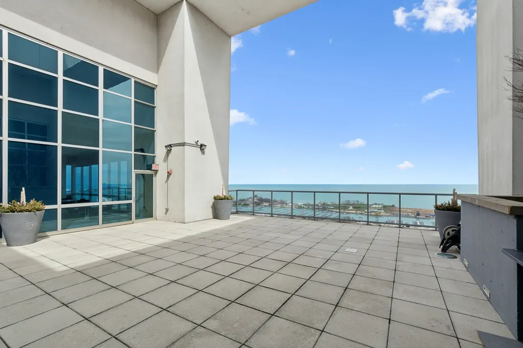 1629 South Prairie Avenue Chicago IL 60616