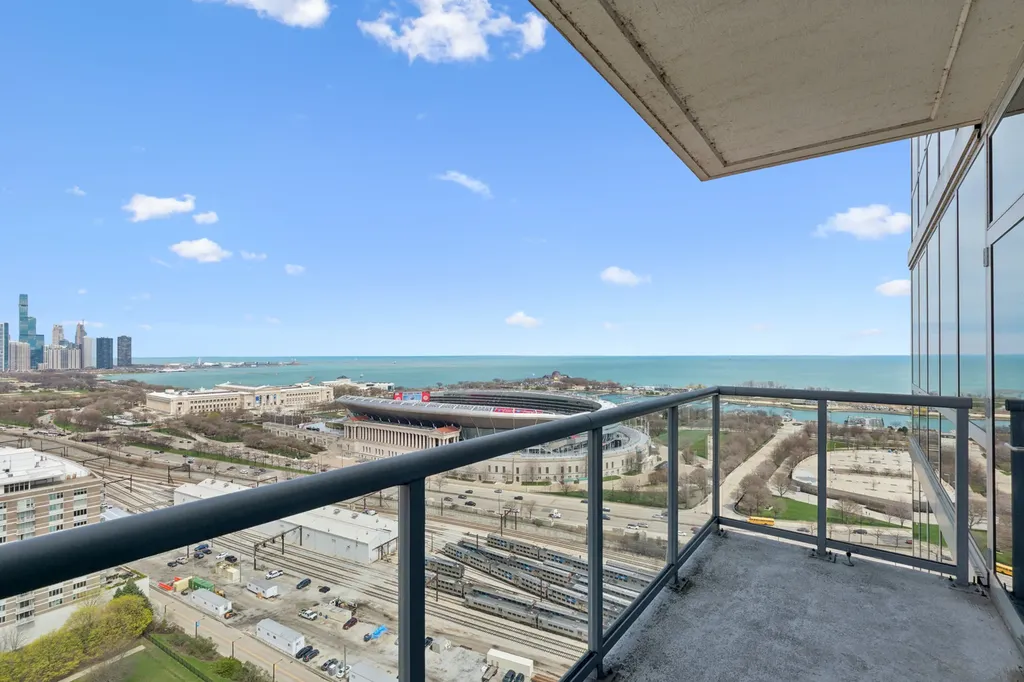 1629 South Prairie Avenue Chicago IL 60616
