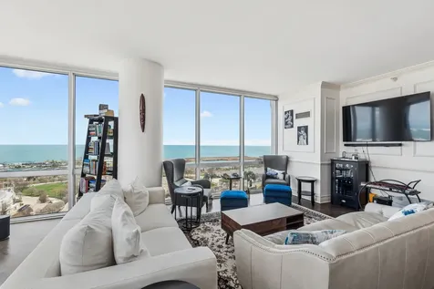1629 South Prairie Avenue Chicago IL 60616