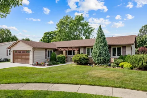 230 Yarmouth Road Elk Grove Village IL 60007