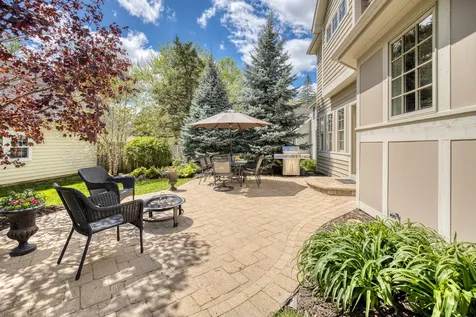 119 Roslyn Road Barrington IL 60010