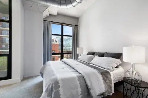 1530 South State Street Chicago IL 60605