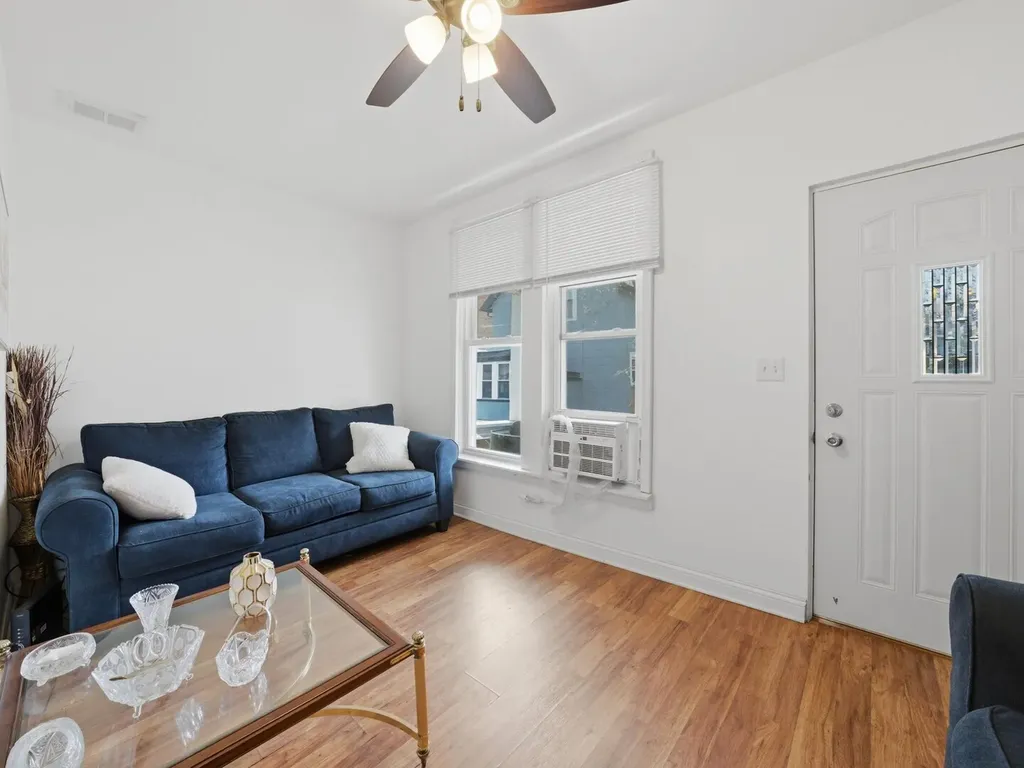 2520 Walnut Street Blue Island IL 60406