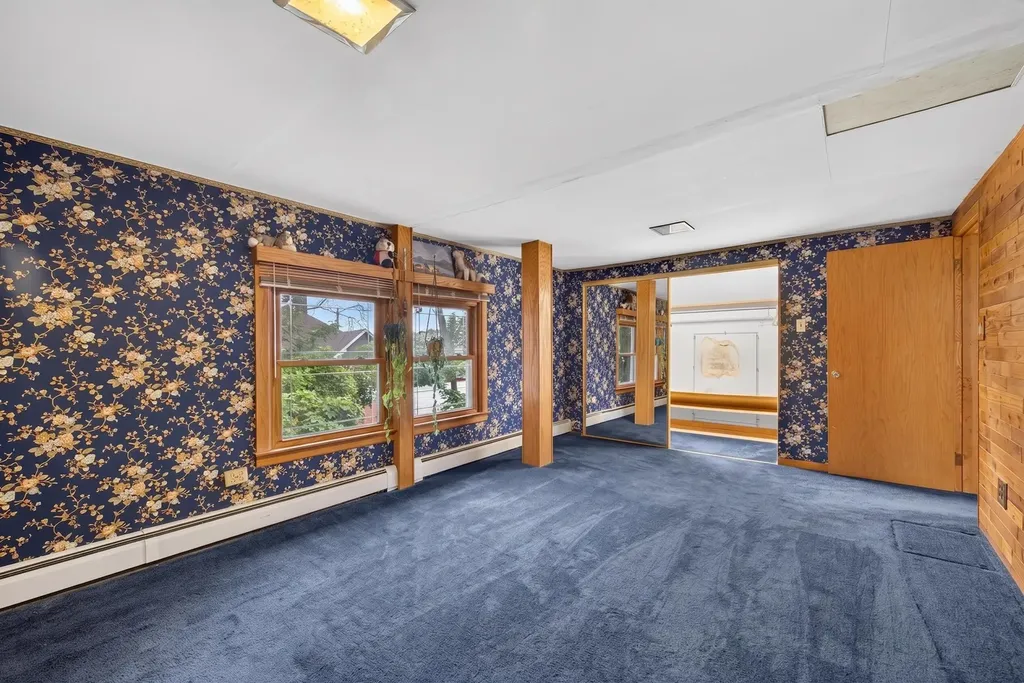 5301 West Cuyler Avenue Chicago IL 60641