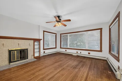5301 West Cuyler Avenue Chicago IL 60641