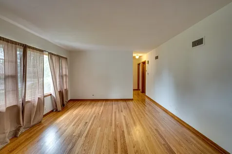 1221 North Webster Street Naperville IL 60563