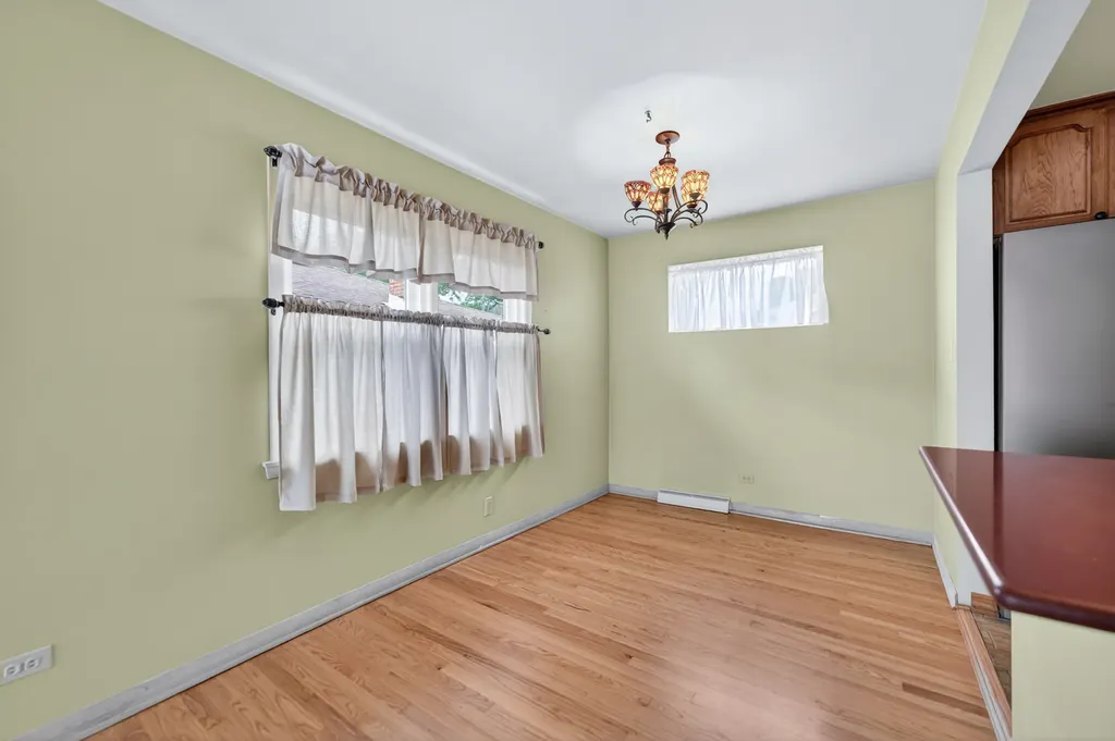 5012 North Busse Avenue Chicago IL 60656