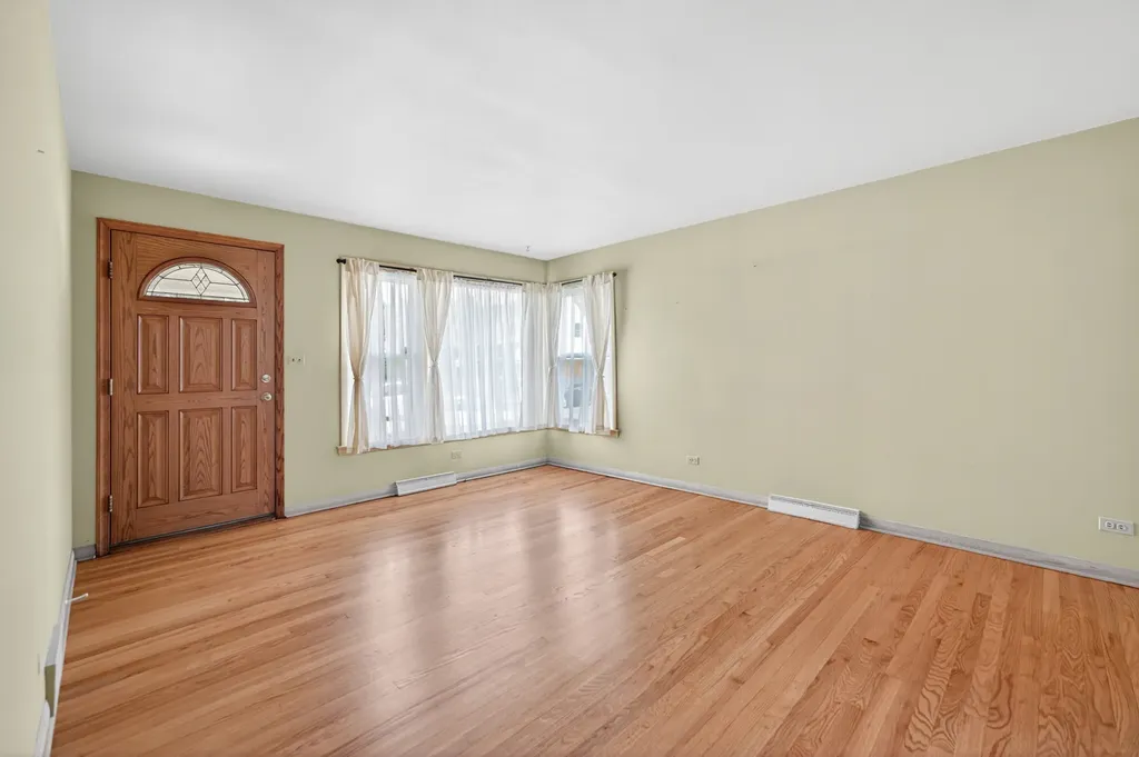 5012 North Busse Avenue Chicago IL 60656