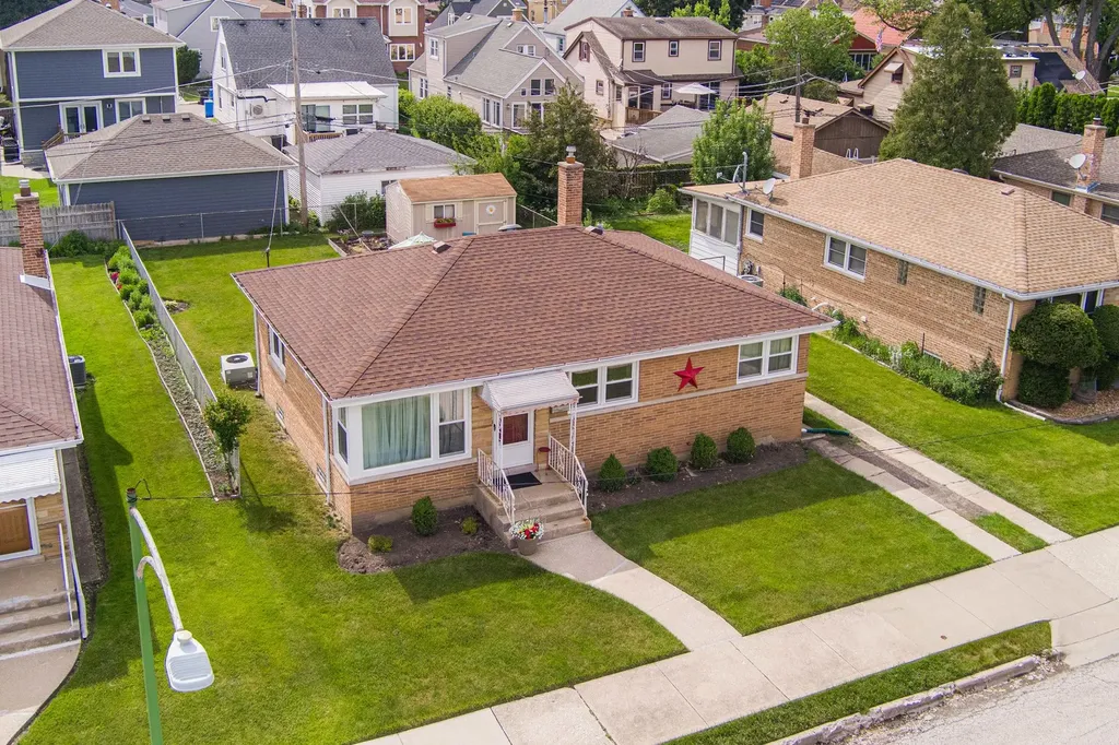 5012 North Busse Avenue Chicago IL 60656
