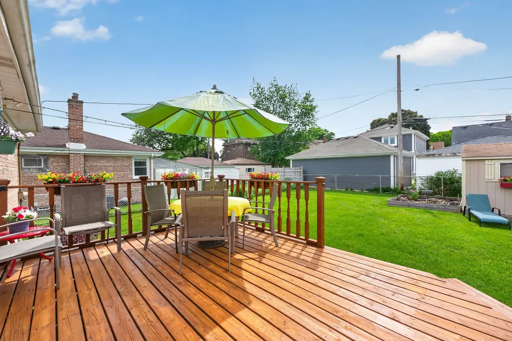 5012 North Busse Avenue Chicago IL 60656
