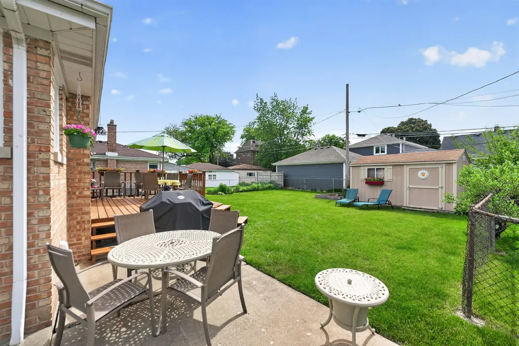 5012 North Busse Avenue Chicago IL 60656