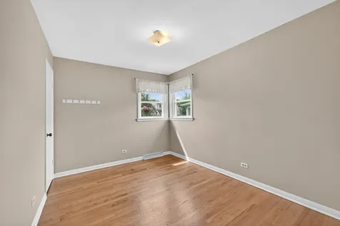 5012 North Busse Avenue Chicago IL 60656