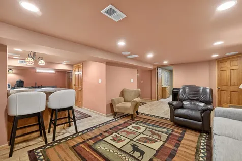 5012 North Busse Avenue Chicago IL 60656