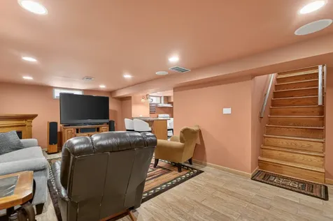 5012 North Busse Avenue Chicago IL 60656
