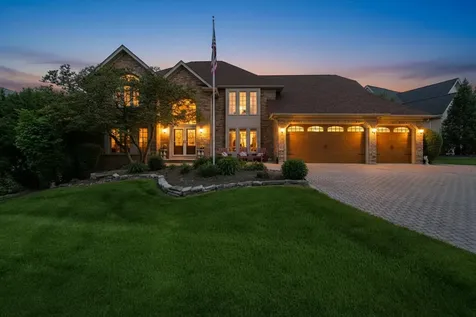 8701 Lake Ridge Drive Darien IL 60561
