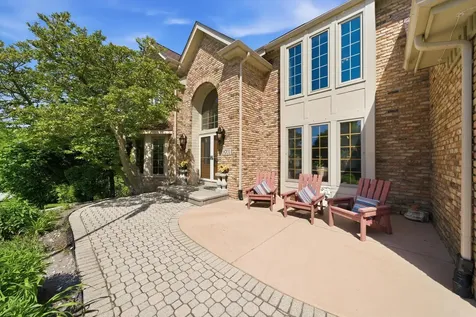 8701 Lake Ridge Drive Darien IL 60561