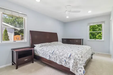 951 Grissom Trail Elk Grove Village IL 60007