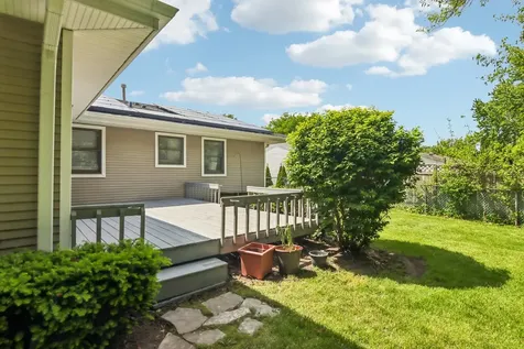 951 Grissom Trail Elk Grove Village IL 60007