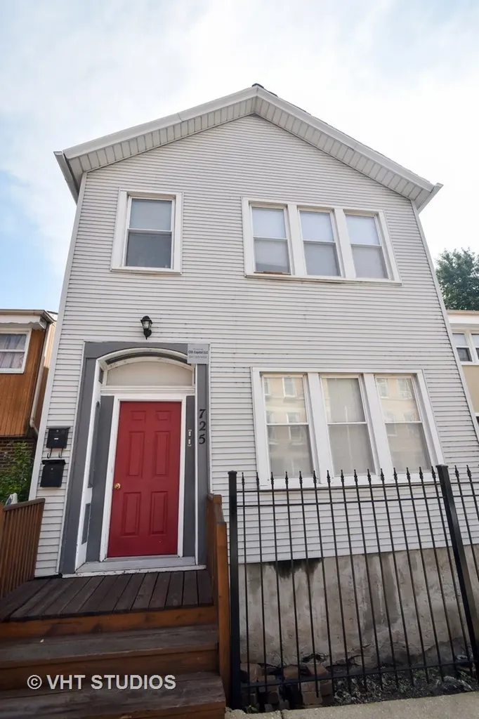 725 North Throop Street Chicago IL 60642
