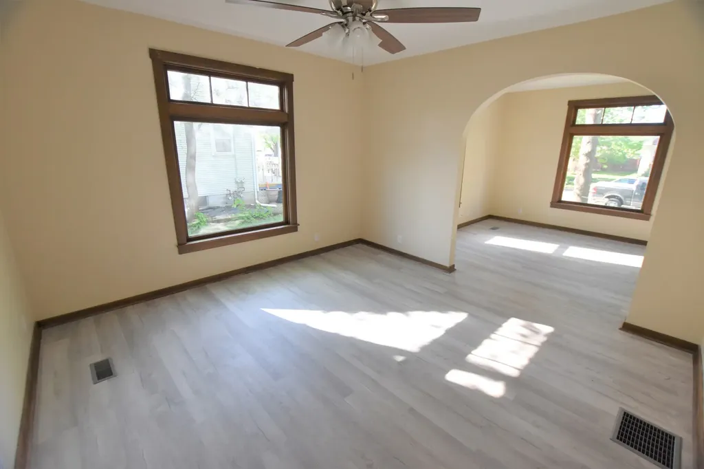 451 Marion Avenue Aurora IL 60505