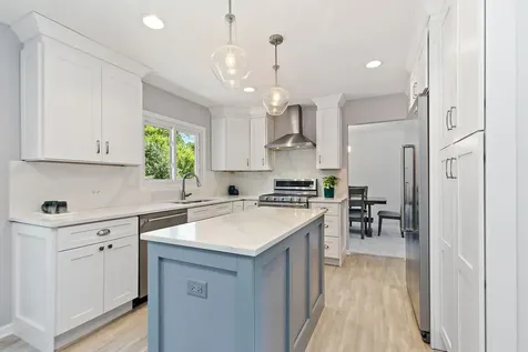304 Carmelhead Lane Schaumburg IL 60193