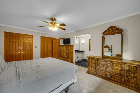 3620 Douglas Road Downers Grove IL 60515
