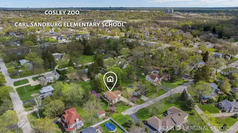 N385 Silverleaf Boulevard Wheaton IL 60187