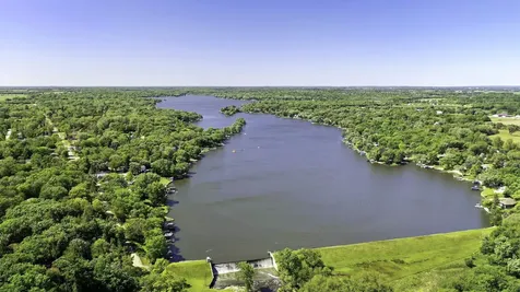 2276 Redwood Trail Wonder Lake IL 60097