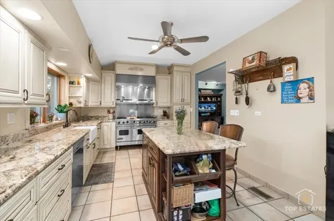 2 Marberry Drive Prospect Heights IL 60070