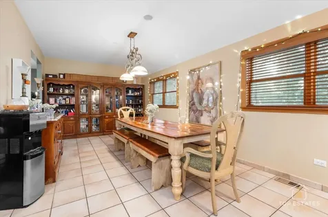 2 Marberry Drive Prospect Heights IL 60070