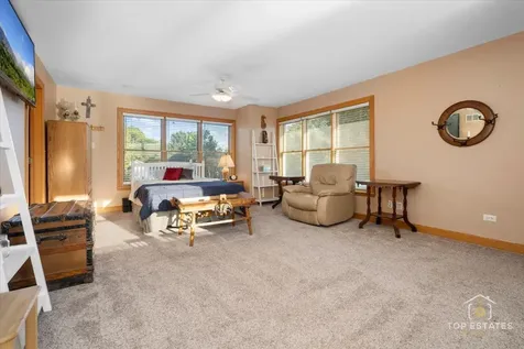 2 Marberry Drive Prospect Heights IL 60070