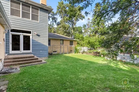 2 Marberry Drive Prospect Heights IL 60070