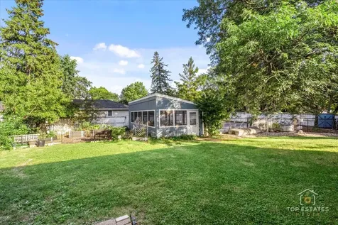 2 Marberry Drive Prospect Heights IL 60070
