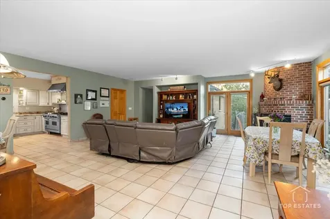2 Marberry Drive Prospect Heights IL 60070