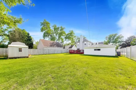 2825 Eisenhower Drive Des Plaines IL 60018