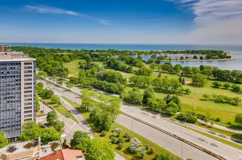 3950 North Lake Shore Drive Chicago IL 60613