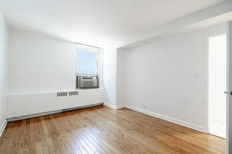 3950 North Lake Shore Drive Chicago IL 60613