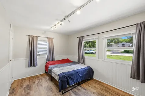 32988 North Meadow Road Grayslake IL 60030