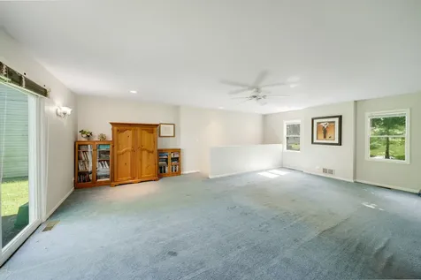707 Glenshire Road Glenview IL 60025