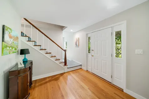 707 Glenshire Road Glenview IL 60025